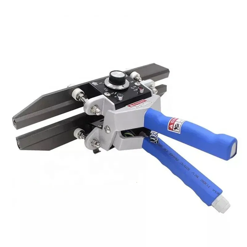 Lightweight Handheld Plastic Bag Sealer for Easy Wrapping